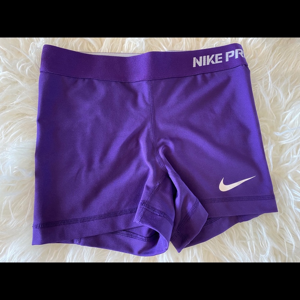 Women’s Nike Pro Purple Shorts XS